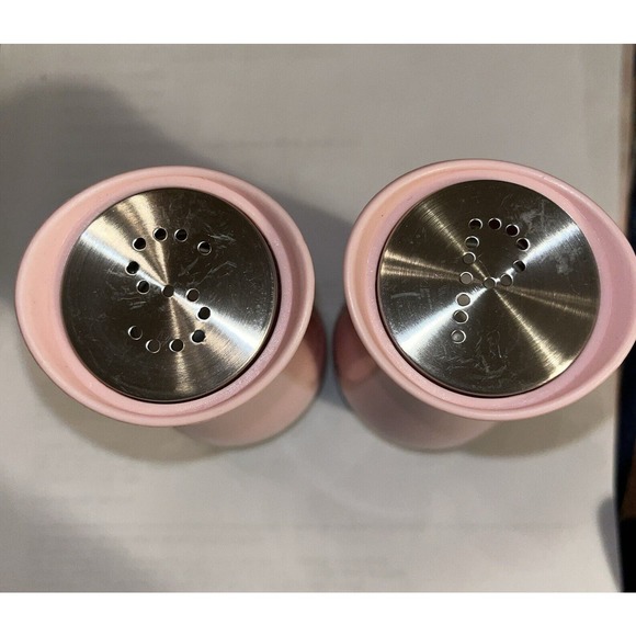 Brand New Set of Pink Salt and Pepper Shakers. 4 oz Glass and Stainless Steel - Picture 2 of 3